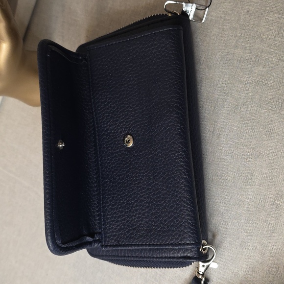 London Fog Pebbled Long Zip Wristlet - Picture 7 of 7
